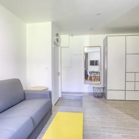 Apartment Beautiful Studio Near The Canal De L'ourcq